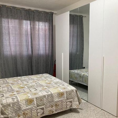 Appartamento Sulla Piazza 90 M Dal Mare Анціо Екстер'єр фото